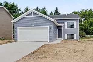 387 Pinery Ln, Fremont, MI 49412 - Photo 1