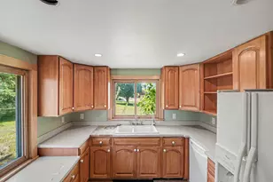 2732 S Osborn Ave, Fremont, MI 49412 - Photo 7