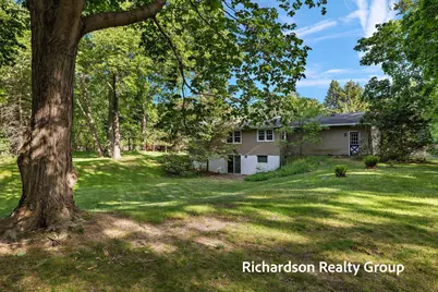 1630 Lee Avenue, Muskegon, MI 49444 - Photo 41