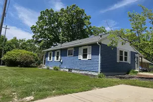1406 Covell Ave NW, Grand Rapids, MI 49504 - Photo 3