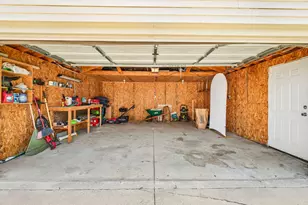 15071 Cameron St, Southgate, MI 48195 - Photo 27