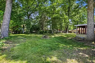 16 Oak Grove Rd, Springfield, MI 49037 - Photo 25