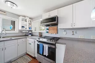 245 Duryeas Point, Michigan Center, MI 49254 - Photo 5