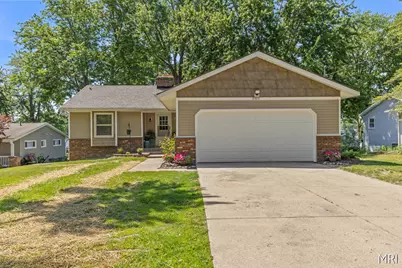 8303 Cowan Lake Drive NE, Rockford, MI 49341 - Photo 3