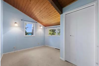 1313 E South Shore Drive, Frankfort, MI 49635 - Photo 39