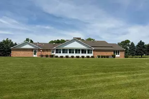 1111 N Lake Pleasant Rd, Hillsdale, MI 49242 - Photo 3