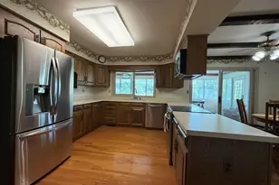 1111 N Lake Pleasant Rd, Hillsdale, MI 49242 - Photo 5
