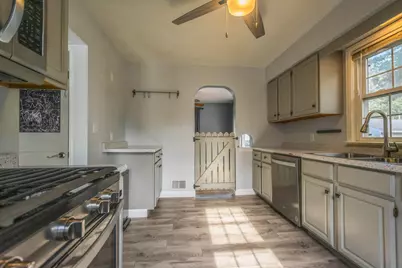 447 W Territorial Road W, Battle Creek, MI 49015 - Photo 11