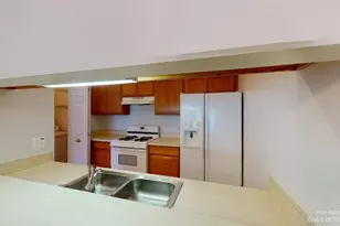 2795 S Knightsbridge Cir, Ann Arbor, MI 48105 - Photo 5