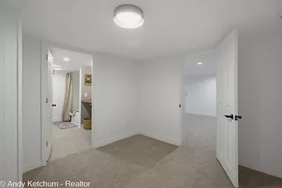 315 W 40th Street, Holland, MI 49423 - Photo 37