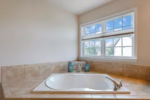 17486 Crestbrook Dr, Northville, MI 48168 - Photo 59