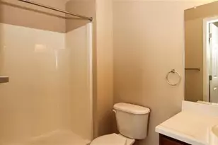 4026 Rivertown Ln SW, Wyoming, MI 49418 - Photo 9