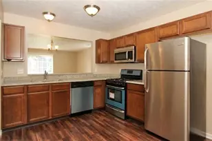 4026 Rivertown Ln SW, Wyoming, MI 49418 - Photo 5