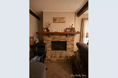 18 E Montgomery Street, Hillsdale, MI 49242 - Photo 17