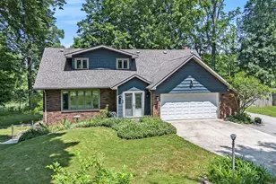 2569 Ridgewood Trail, Berrien Springs, MI 49103 - Photo 3