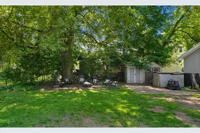 604 Hubbard Street NE, Grand Rapids, MI 49525 - Photo 25