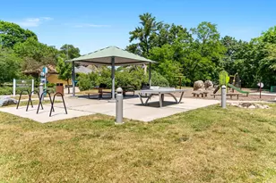 1532 Henderson Dr, Kalamazoo, MI 49006 - Photo 53