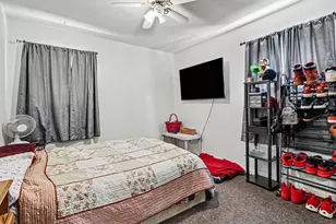 1145 Beverly Ct, Benton Harbor, MI 49022 - Photo 7