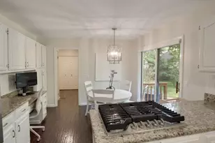 6985 Springcrest Ct, Clarkston, MI 48346 - Photo 17