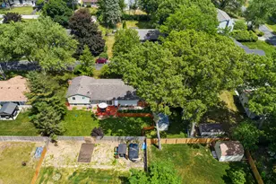 5365 Barkley St, Commerce Township, MI 48382 - Photo 45