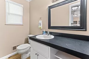 5365 Barkley St, Commerce Township, MI 48382 - Photo 25