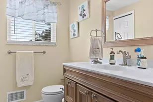 5365 Barkley St, Commerce Township, MI 48382 - Photo 33