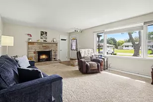2112 Ogden Ave, Benton Harbor, MI 49022 - Photo 9