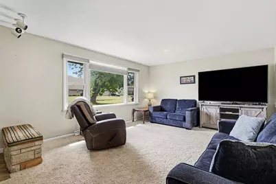 2112 Ogden Avenue, Benton Harbor, MI 49022 - Photo 7