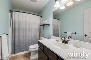 1330 Glen Ellyn Dr SE, Grand Rapids, MI 49546 - Photo 37