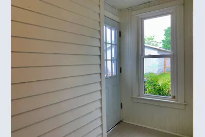 413 N Rath Avenue, Ludington, MI 49431 - Photo 27