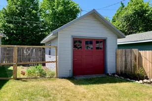 413 N Rath Ave, Ludington, MI 49431 - Photo 31