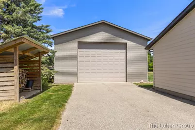 6669 Fillmore Street, Allendale, MI 49401 - Photo 11
