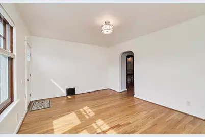 504 N Lewis Street, Ludington, MI 49431 - Photo 15