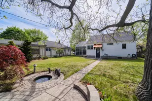 504 N Lewis St, Ludington, MI 49431 - Photo 39