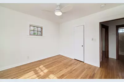 504 N Lewis Street, Ludington, MI 49431 - Photo 17