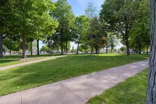 504 N Lewis St, Ludington, MI 49431 - Photo 49