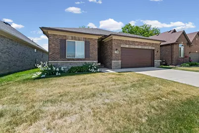 15300 Eton Pointe Drive, Clinton, MI 48035 - Photo 5
