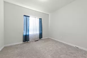 15300 Eton Pointe Dr, Clinton Twp, MI 48035 - Photo 9