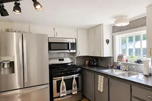 3119 W Maple Grove Rd, Farwell, MI 48622 - Photo 5