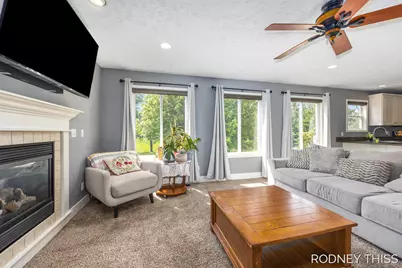 3030 Sunchase Avenue, Hudsonville, MI 49426 - Photo 9