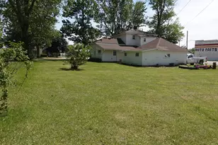 1055 Tupper Lake St, Lake Odessa, MI 48849 - Photo 5