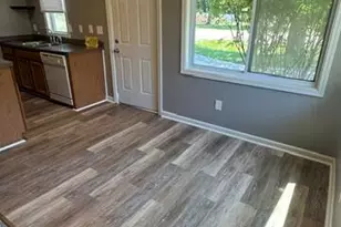 18750 Sumpter Rd, Belleville, MI 48111 - Photo 9