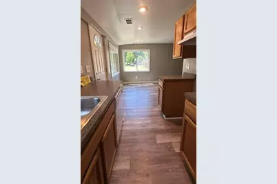 18750 Sumpter Road, Belleville, MI 48111 - Photo 25