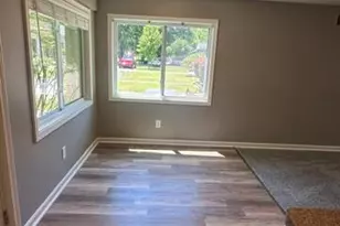 18750 Sumpter Rd, Belleville, MI 48111 - Photo 5