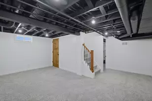 1325 Edith Ave NE, Grand Rapids, MI 49505 - Photo 27