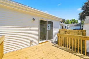 1325 Edith Ave NE, Grand Rapids, MI 49505 - Photo 31