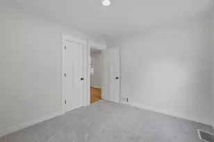 1325 Edith Ave NE, Grand Rapids, MI 49505 - Photo 25