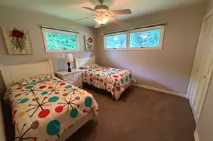 1935 Skyler Dr, Kalamazoo, MI 49008 - Photo 17