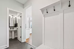 13059 Pine Glen Dr, Grand Haven, MI 49417 - Photo 21