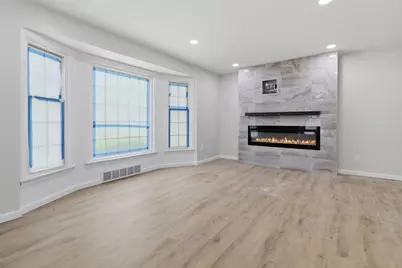 9076 Dawes Street, Detroit, MI 48204 - Photo 5